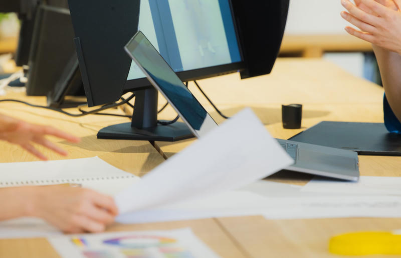 LOCALの事業紹介