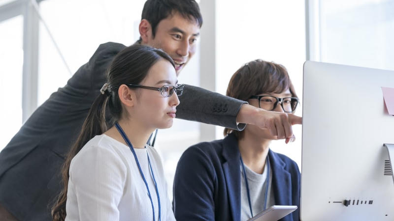 フラットな組織